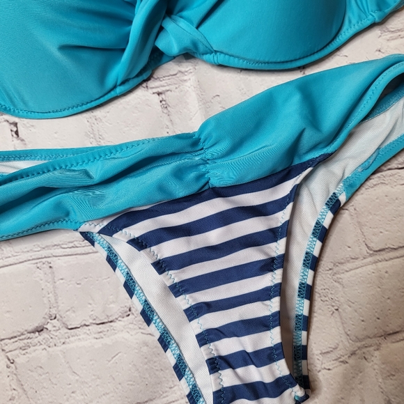 Turquoise Navy Blue Stripe Bikini - Cheeky Bottoms - Push-Up Cups - Size L - Picture 5 of 12